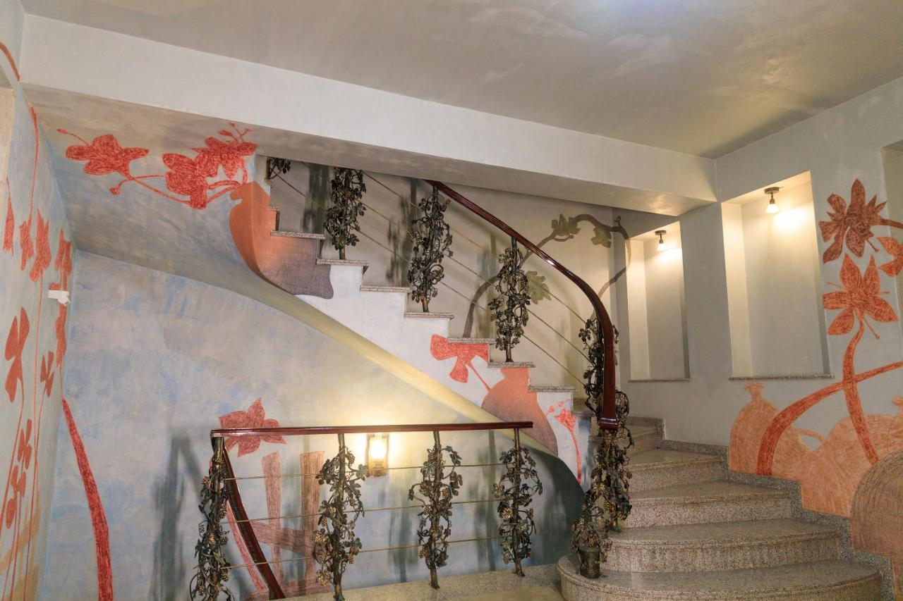 Hotel Wine Palace Tbilisi Eksteriør bilde